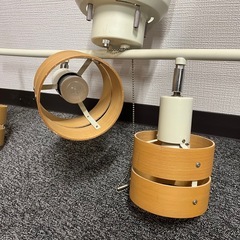 💡☆木製シェードの4灯シーリングライト💡の画像