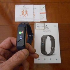 中古美品　スマートウォッチ　ＵＳＢ端子から充電　腕時計の画像