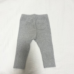 ユニクロベビー　80センチ　ズボンの画像