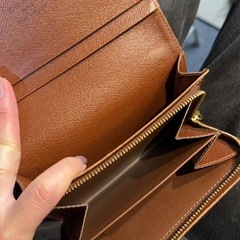 レディース2つ折り財布の画像