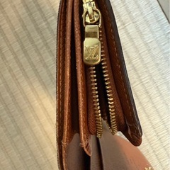 レディース2つ折り財布の画像