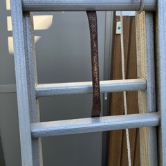 11236😺　二連梯子　ハシゴ　全長7m12cm(4m19cm)の画像