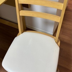 【ニトリ】ロピア2 伸長式ダイニングテーブル＋回転椅子2脚セットの画像