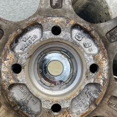 アルミ軽トラタイヤの画像