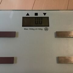 🌸デジタル体組成計（体重計）🌸の画像