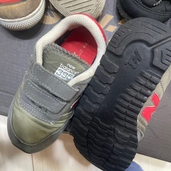 15-16cm キッズシューズ　3足セット カーズ　ニューバランス　サンダルの画像