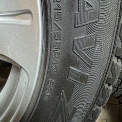 17インチホイール、スタッドレスタイヤ
の画像