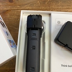 使用頻度小、備品、予備バッテリーととマイクロSD付きInsta360   X4の画像
