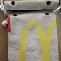 マクドナルド紙袋風バッグの画像