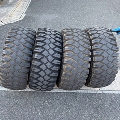 マキシス　クリーピークローラー37インチ ランクル80純正ホイールの画像