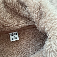 UNIQLO ファーフリースフルジップジャケットSの画像