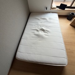 セミダブル　コイルマットレス　※無料でお引取りいただける方を探しております。の画像