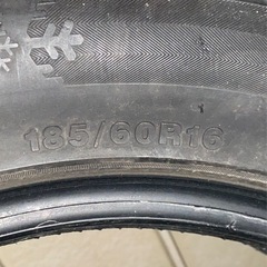 中古　スタッドレスタイヤ　の画像