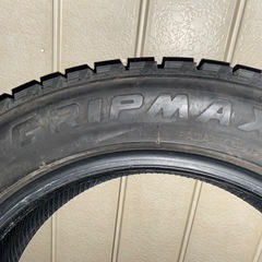 中古　スタッドレスタイヤ　の画像