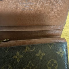 ルィビィトン財布の画像