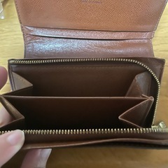 ルィビィトン財布の画像