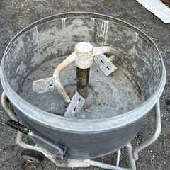 中古モルタルミキサーの画像