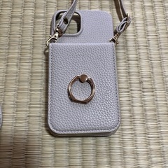 iPhone13スマホケースの画像