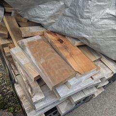 端材を差し上げます　薪ストーブや焚き火用、木材加工　DIYにも最適！の画像