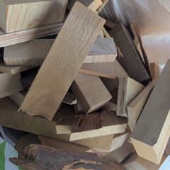 端材を差し上げます　薪ストーブや焚き火用、木材加工　DIYにも最適！の画像