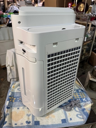 シャープ 加湿 空気清浄機 プラズマクラスター 7000 スタンダード 13畳 / 空気清浄 23畳 2019年モデル ホワイト KC-L50-W