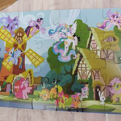 知育　パズル　5種セット　マイリトルポニー  5-Wood Puzzle Pack Bluey 木製パズル 5個パック 子供用ビンゴジグソーパズル Bluey公式ライセンス商品の画像