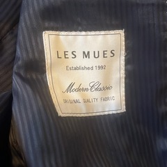 メンズスーツの画像