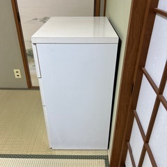 ホワイト 木製 チェスト 3段の画像