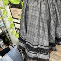 スカートVISIBLE REIKO MAITSUYAMA   の画像