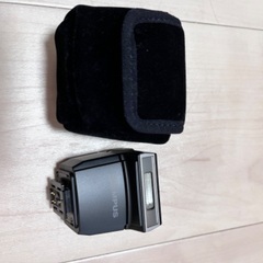 オリンパス　充電器の画像