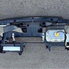 トヨタ　アクア　中期　インナーカウルの画像