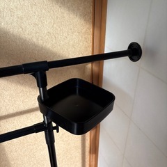 お話し中です　ハンガーラックの画像