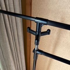 お話し中です　ハンガーラックの画像