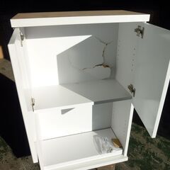 未使用品　訳ありDIY素材に　日本製　大川家具　収納　一部パーツのみの画像