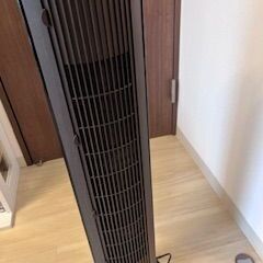 タワー型扇風機　YF-780TR（DB）　ユアサプライムス製の画像