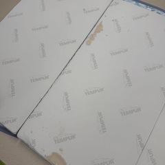 【美品】TEMPURテンピュール　低反発三つ折りマットレス　フトンデラックス 　セミダブル　Futon Deluxeの画像