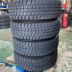 １８５／６５Ｒ１５ダンロップ　ウインターマックス　　スタッドレス　アルミホイール４本セット　の画像