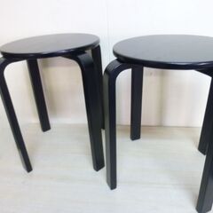 未使用/新品　スタッキング スツール 2脚セット 木製 コンパクト 丸椅子 スタッキングチェア 椅子　の画像
