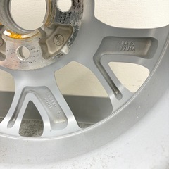 【お話中】日産 ノート 純正ホイール　1本の画像