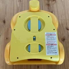 アップリカ　ベビーバスチェアの画像