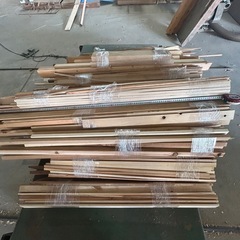 木材　1m 　大量　まとめ　
端材　焚き付け　キャンプ　DIY アウトドア　バーベキュー　BBQ 七輪の画像