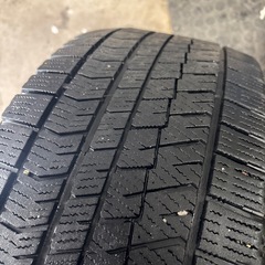 無料！225/55R17 ブリヂストン　スタッドレス　VRX2の画像