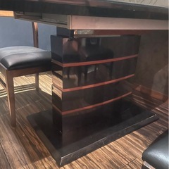 【22.23日引き渡し限定】４〜６人掛け可動テーブル　の画像