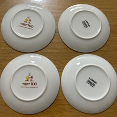 ローソン　ピーナッツコラボ　お皿の画像