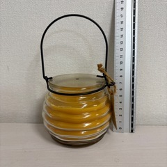 屋外用のキャンドルの画像