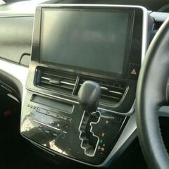 ❑全国自社ローン対応❑         ●平成29年11月登録トヨタエスティマ アエラスプレミアム 4WDの画像