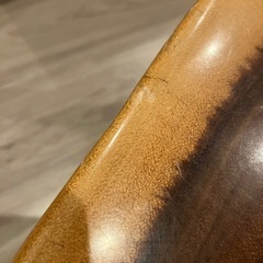 バオバブ丸太テーブルの画像