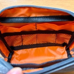 未使用 ポーチ ダブルファスナー グレーの画像