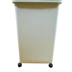 【12/16まで】ゴミ箱　30リットル　キャスター付きの画像