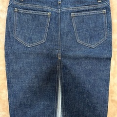 ブランドスカートの画像